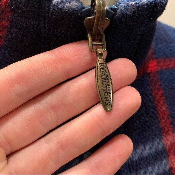 Northern Reflections - Blue Plaid Fleece Sweaterβββ - Picture 3 of 3